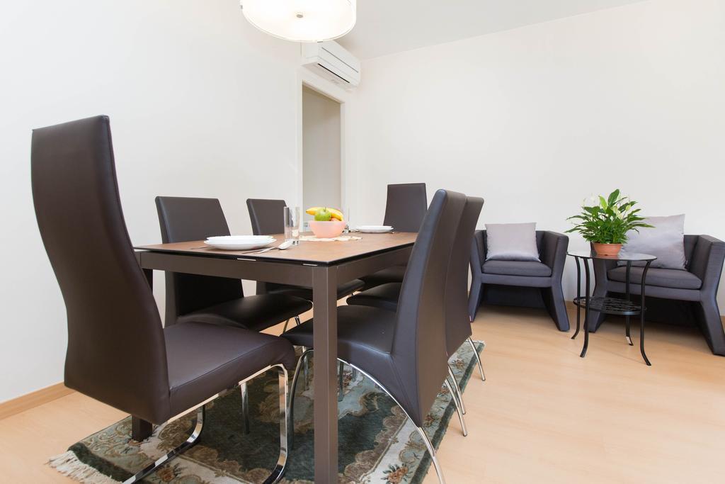 Stay Barcelona Central Apartments מראה חיצוני תמונה