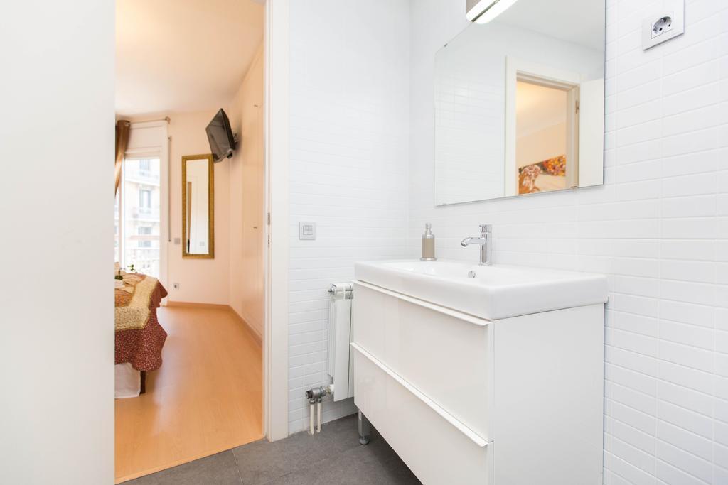 Stay Barcelona Central Apartments מראה חיצוני תמונה
